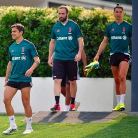 Higuain'in fazla kiloları dikkat çekti