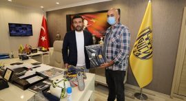 MKE Ankaragücü'ndan şehit ismini taşıyan futbol takımına yardım