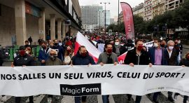 Fransa'da spor salonlarının kapatılması protesto edildi