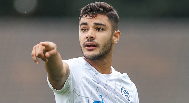 Liverpool Ozan Kabak’ı istiyor