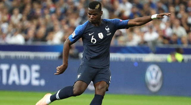 Manchester United’lı Pogba’dan Macron’a tepki