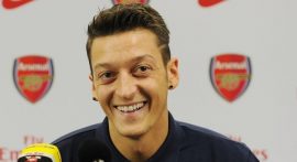 Mesut Özil'den Azerbaycan'a destek