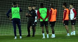 Antalyaspor'da Ersun Yanal ilk antrenmanına çıktı
