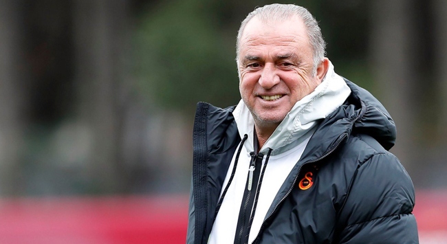 Galatasaray’da yüzler gülüyor