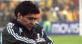 Maradona'nın ölümü futbol dünyasını üzdü