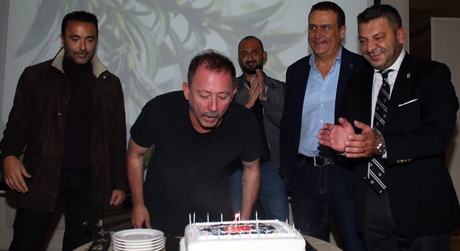 Sergen Yalçın’ın doğum günü kutlandı
