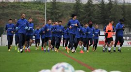 Trabzonspor sahasında Büyükşehir Belediye Erzurumspor'u ağırlayacak