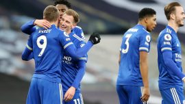 Leicester City Premier Lig'de ikinciliğe yükseldi
