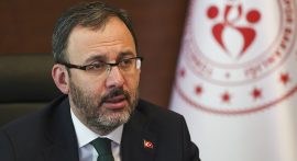 Spor camiasından Bakan Kasapoğlu'na geçmiş olsun mesajı