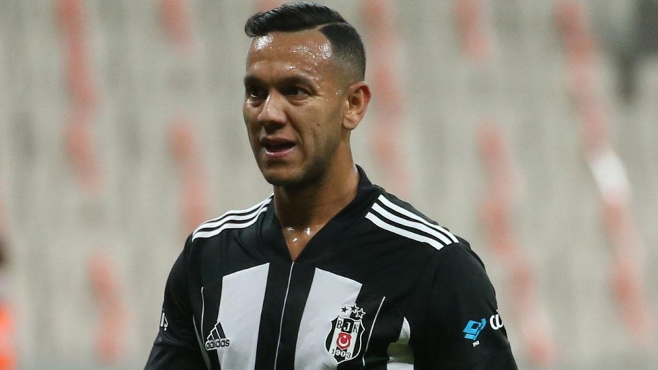 Beşiktaş’ta Josef de Souza’nın sözleşmesi uzatıldı