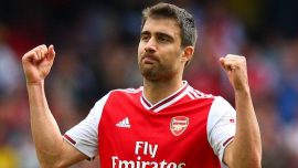 Olympiakos Sokratis'i transfer etti