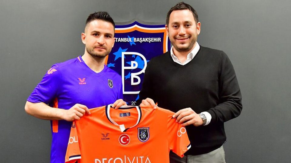 Ömer Ali Şahiner resmen Başakşehir’de