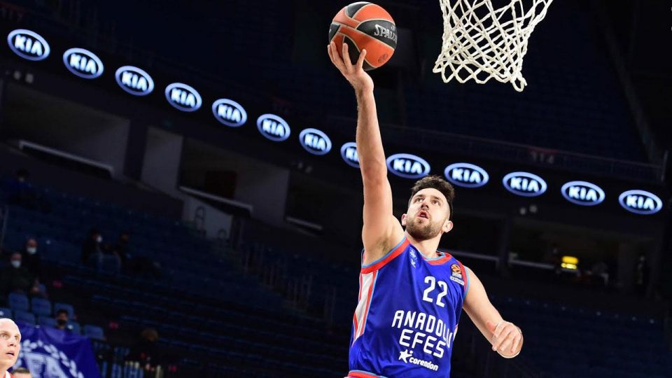 Anadolu Efes İspanya deplasmanında