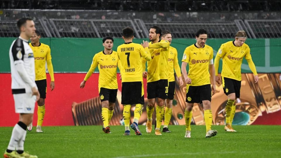 Borussia Dortmund kupada çeyrek finale yükseldi