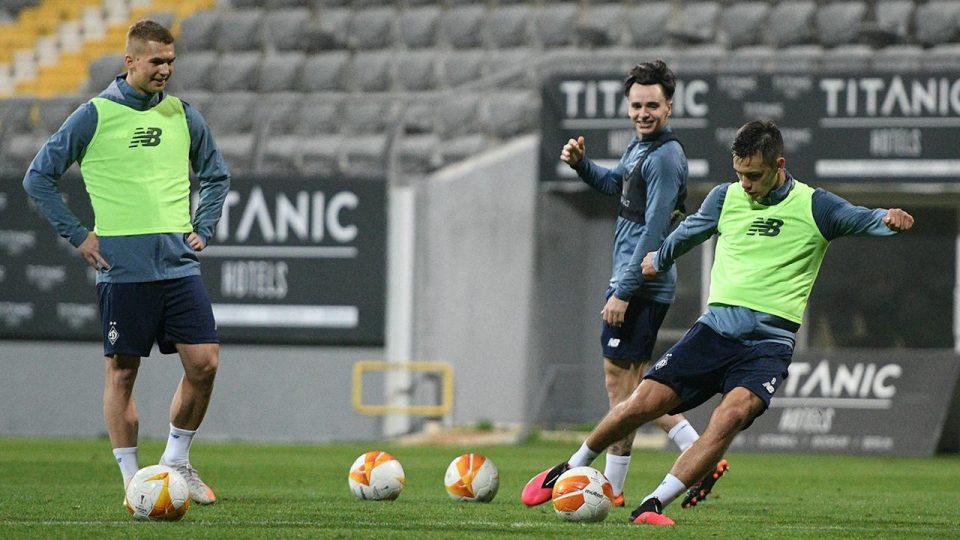 Dinamo Kiev kamp için Antalya’da