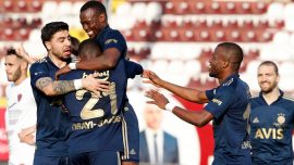 Fenerbahçe liderliğini sürdürdü