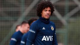 Luiz Gustavo'dan Fenerbahçe'ye kötü haber