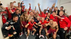 Almanya'da Köln, Bundesliga'da kaldı