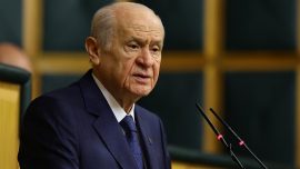 MHP Genel Başkanı Bahçeli, Beşiktaş'ı tebrik etti