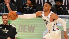 Russell Westbrook, NBA'de 'triple double' rekorunu kırdı