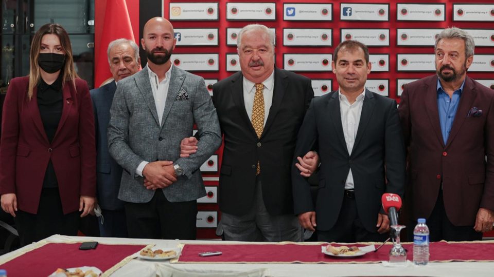 Gençlerbirliği’nde Metin Diyadin ve Baki Mercimek imzaladı