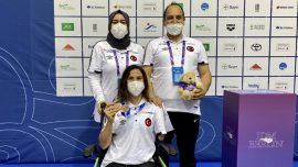 Milli yüzücü Emine Avcu'dan bronz madalya