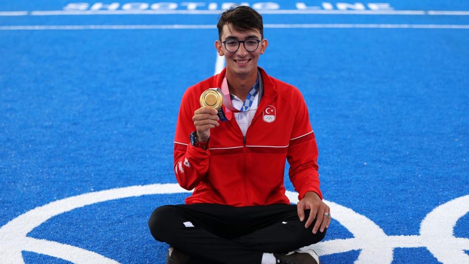 Türkiye’nin 94. olimpiyat madalyası Mete Gazoz’dan