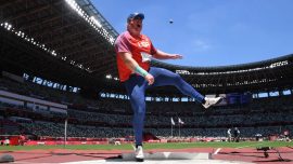 ABD'li Crouser gülle atmada olimpiyat rekoru kırdı