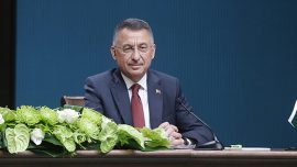 Cumhurbaşkanı Yardımcısı Oktay'dan Abdullah Öztürk ve Sevilay Öztürk'e tebrik