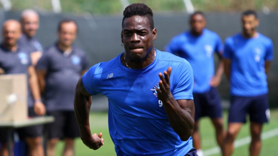 Samet Aybaba: Balotelli’nin Adana Demirspor’a ihtiyacı var