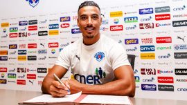 Nabil Dirar Kasımpaşa'ya imza attı