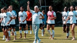 Mustafa Denizli'den Altay taraftarına teşekkür