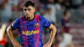 Pedri 2026'ya kadar Barcelona'da