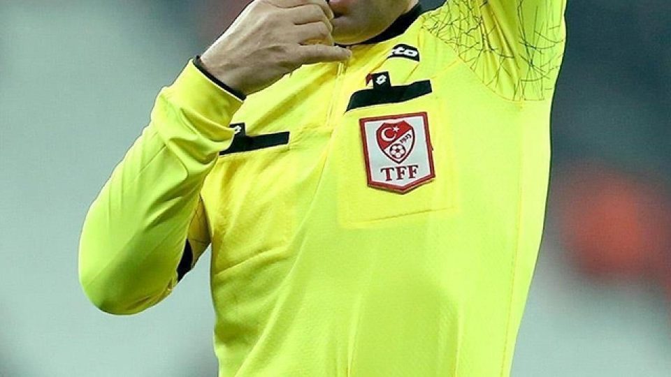 Trabzonspor ile Fenerbahçe maçının hakemi açıklandı