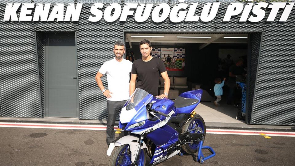 Kenan Sofuğlu Toprak Razgatlıoğlu’nun başarıya giden yolunu anlattı