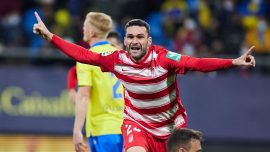 Granadalı Molina en yaşlı hat-trick yapan futbolcusu oldu