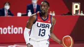 NBA'de Heat forması giyen Adebayo en az bir ay yok