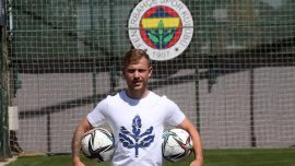 Fenerbahçe, Max Meyer'i Midtjylland'a kiraladı