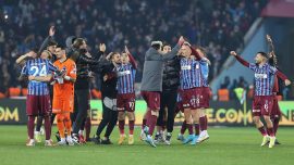 Trabzonspor'u yeni transferleri taşıyor