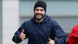 Özer Hurmacı futbolu bıraktı