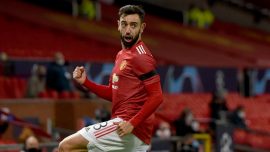 Bruno Fernandes 2026'ya kadar Manchester United'da