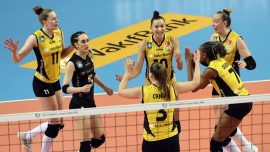 Türk derbisinde ilk raunt VakıfBank'ın