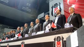 Beşiktaş'ın borcu açıklandı: 4 milyar 900 milyon 612 bin 642 lira