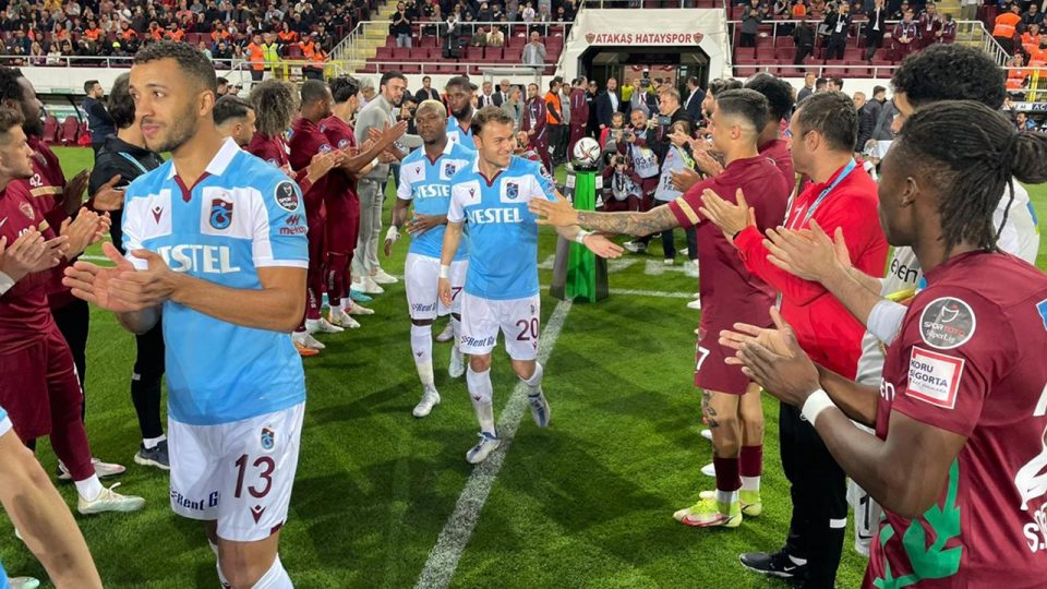Hatayspor’dan şampiyon Trabzonspor’a alkış