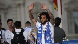 Marcelo, Real Madrid'den ayrıldığını açıkladı