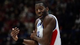 Anadolu Efes'te Bryant Dunston'ın sözleşmesi uzatıldı
