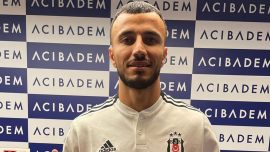 Beşiktaş Romain Saiss ile görüşmelere başladı