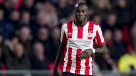 Fenerbahçe, kiralık transferi için PSV Eindhoven'la anlaştı