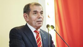 Galatasaray Başkanı Özbek: 3 ya da 4 nokta transferimiz var
