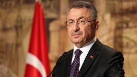 Cumhurbaşkanı Yardımcısı Oktay'dan milli sporculara tebrik